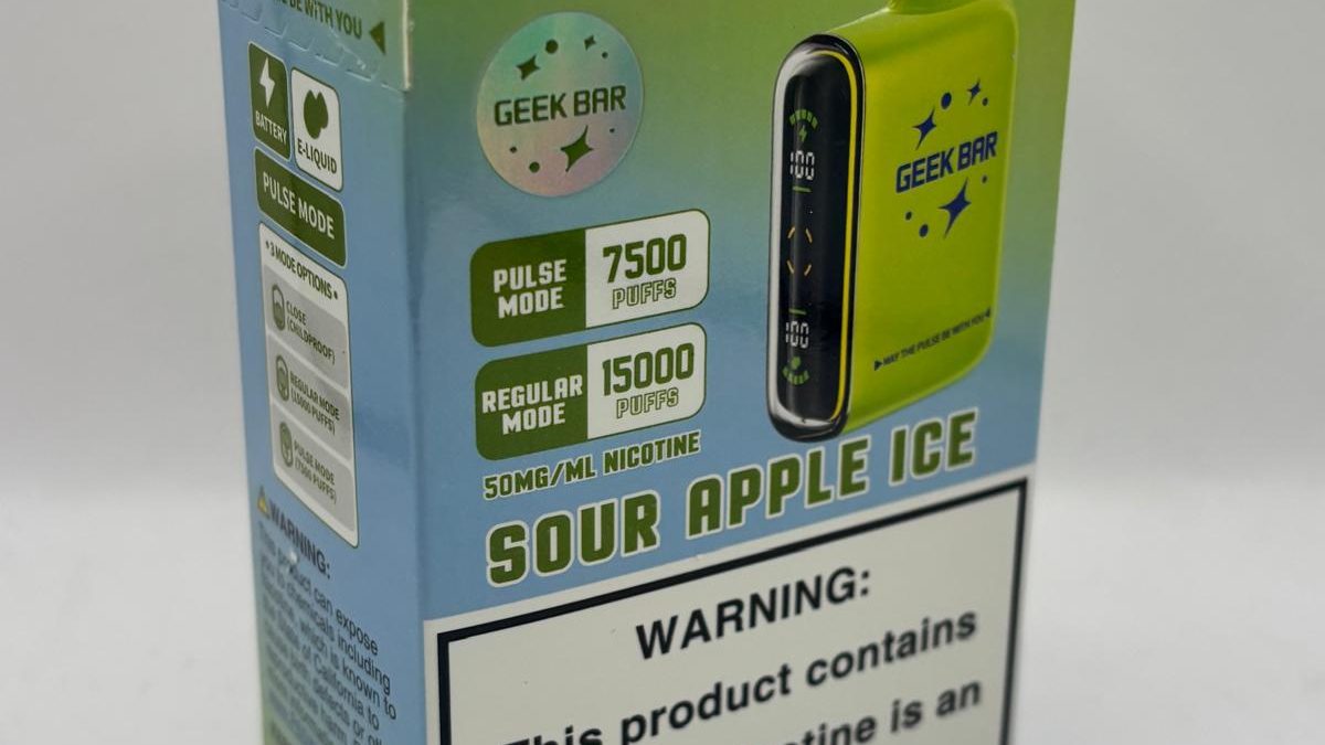 Geek Bar Pulse – Sour Apple Ice